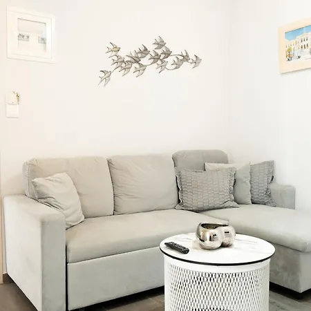 公寓 Diio 埃尔莫波利斯