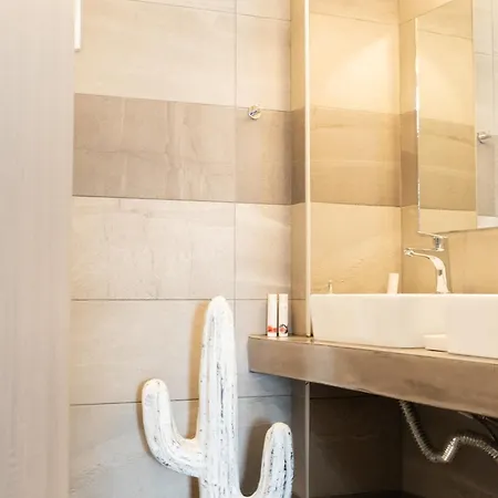 Diio * 埃尔莫波利斯